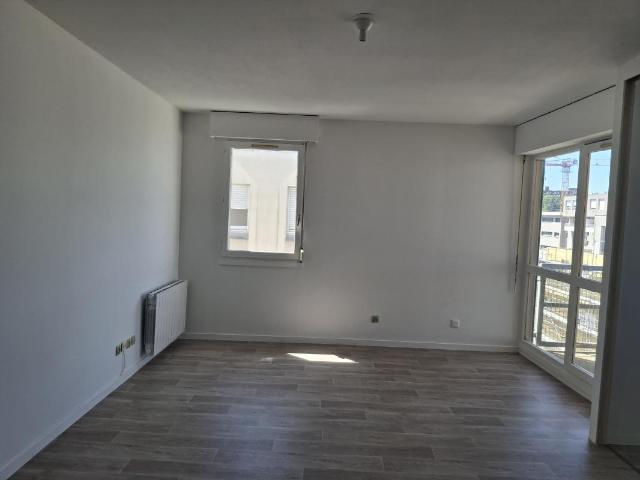 Location Appartement à VILLEFONTAINE