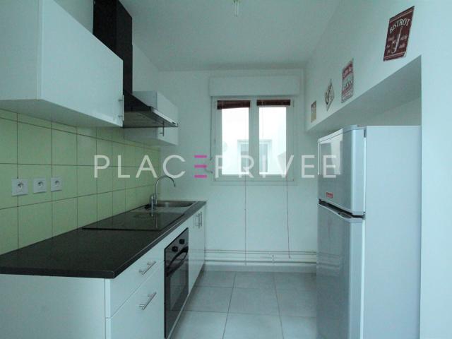 Location Appartement A 33, Ville en Vermois