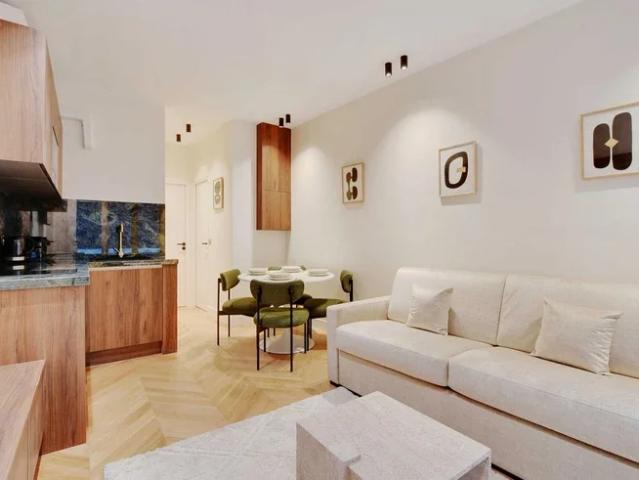 Location Appartement Accès Parking Maubert Saint Germain, Paris