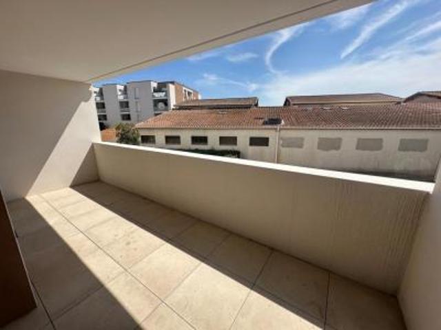 location appartement agde 4 pièces 88 m2 herault 34300 895 € / mois