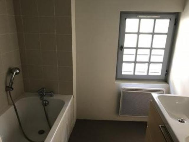 location appartement aigaliers 3 pièces 65 m2 gard 30700 701 € / mois