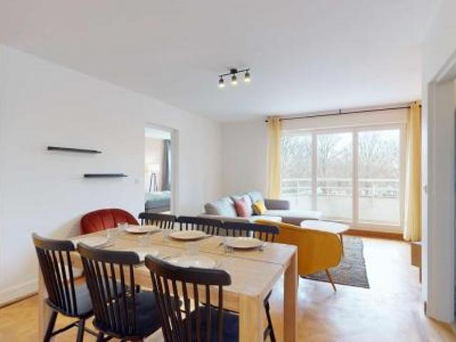 location appartement aix en provence 6 pièces 101 m2 bouches du rhone 13090 468 € / mois