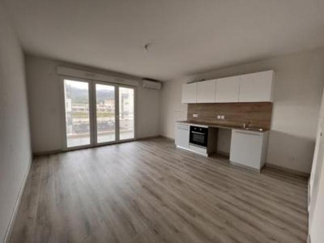 location appartement ajaccio 1 pièce 27 m2 corse 20090 521 € / mois