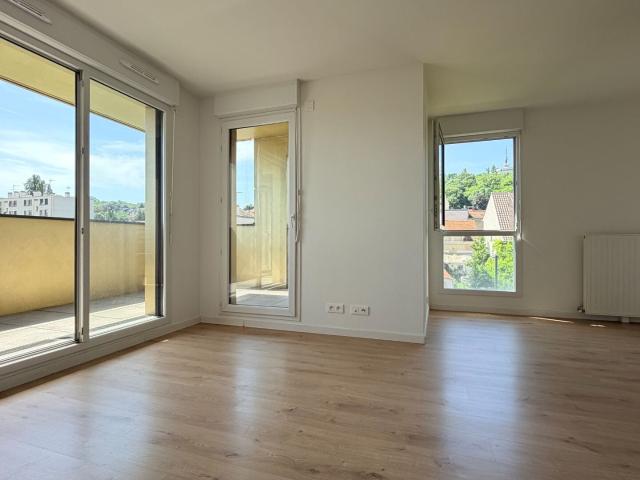 Location Appartement Allée Victorien Sardou, Pantin