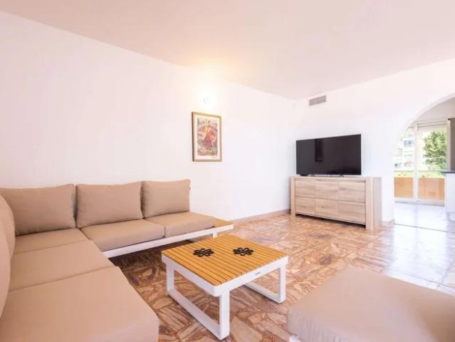 Location Appartement Allée Alain Gerbault, Valras Plage