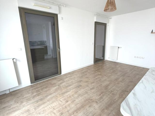 Location Appartement Allée Charles de Foucauld, Noisy le Grand