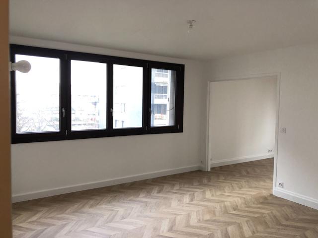 Location Appartement Allée d'Andrézieux, Paris