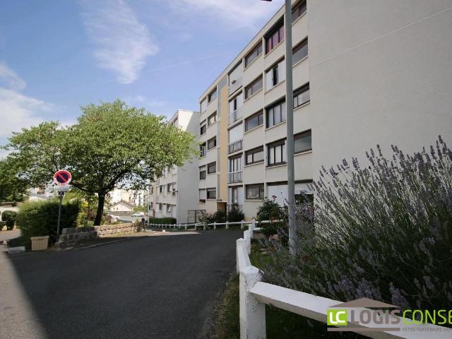 Location Appartement Allée de la Châtaigneraie, Châtenay Malabry