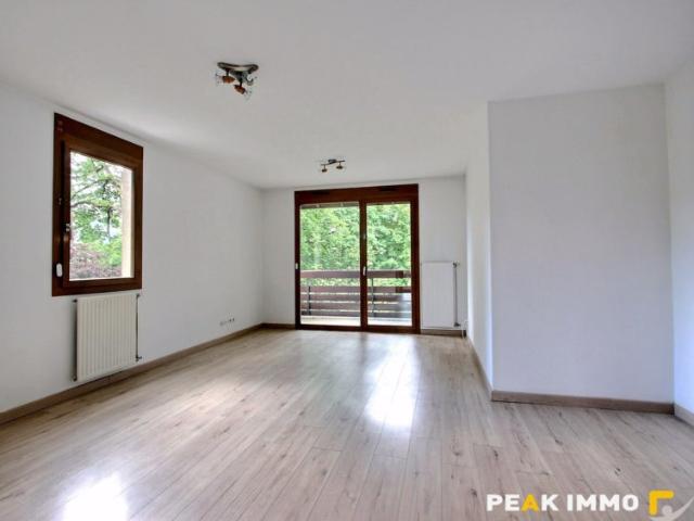Location Appartement Allée de la Chênaie, Annecy