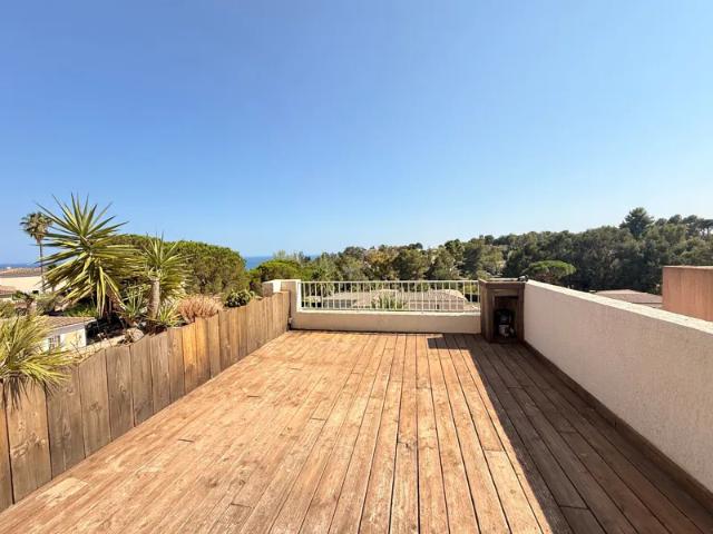 Location Appartement Allée de la Pierre à Tambour, Villeneuve Loubet