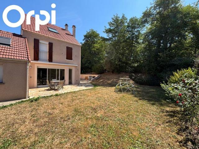 Location Appartement Allée de l'Écureuil, Montigny le Bretonneux