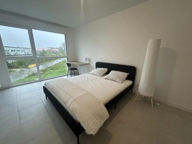 Location Appartement Allée des Bois, Lormont