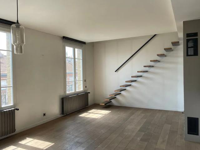 Location Appartement Allée des Mimosas, Suresnes