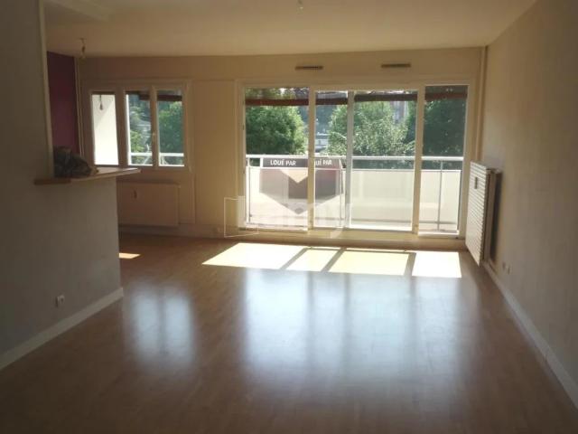 Location Appartement Allée des Pétunias, Saint Max