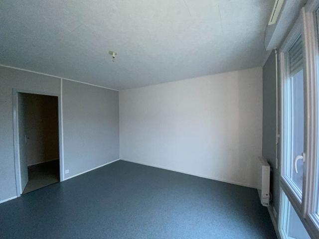 Location Appartement Allée des Platanes, Châteauroux