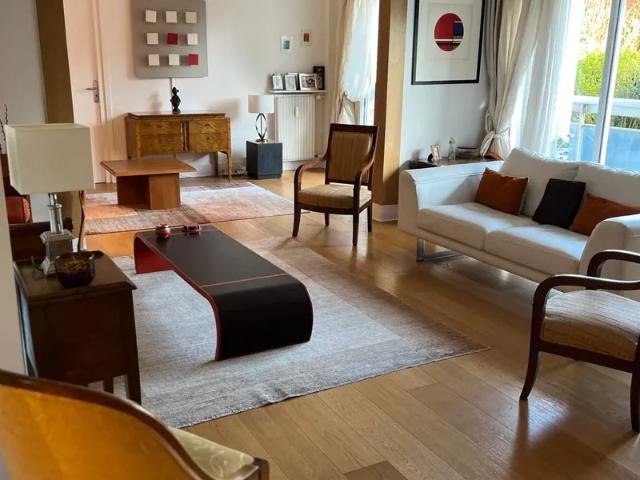Location Appartement Allée des Platanes, Bailly