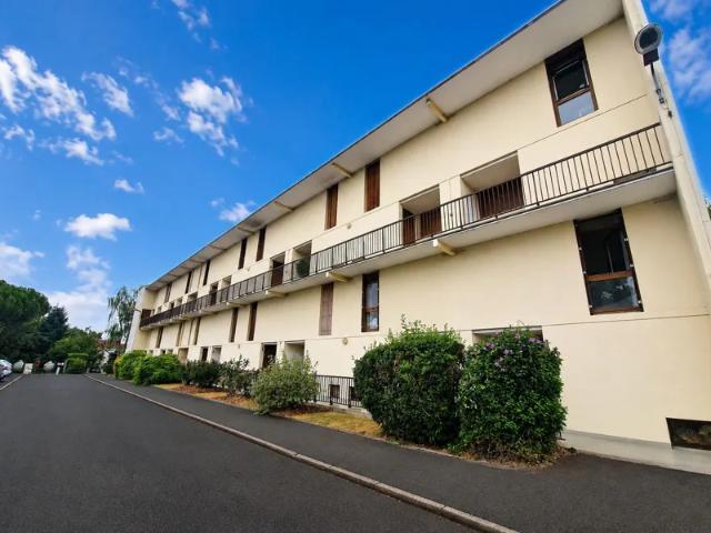 Location Appartement Allée des Tilleuls, Brie Comte Robert