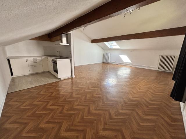 Location Appartement Allée d'Independencia, Gières
