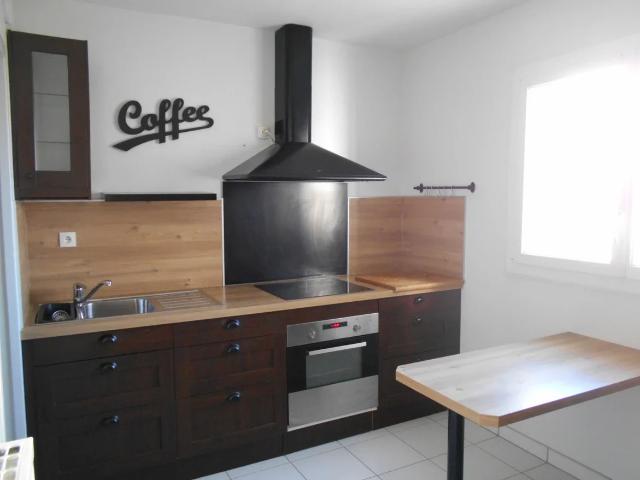 Location Appartement Allée du Mas de la Pierre Levée, Angoulême