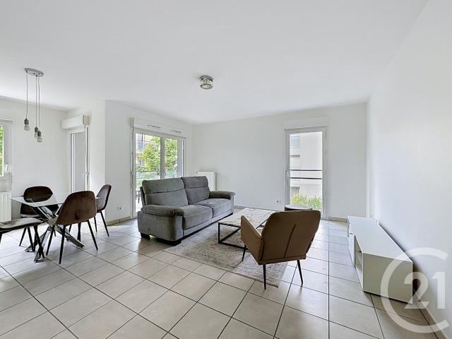 Location Appartement Allée Étienne Clémentel, Saint Priest
