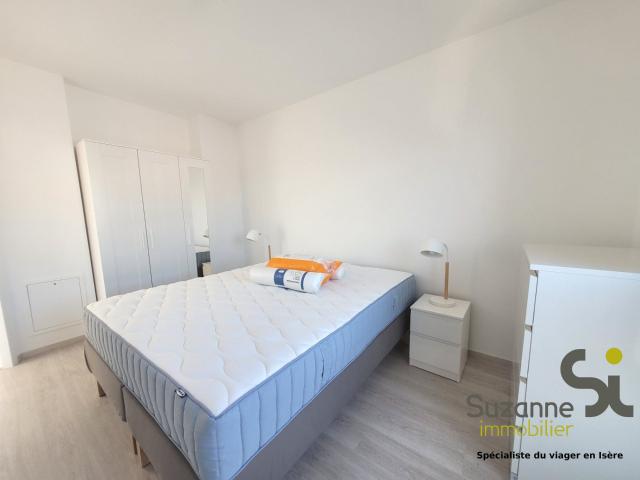Location Appartement Allée Henriette Gröll, Grenoble