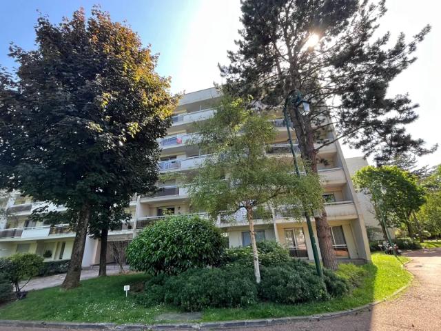 Location Appartement Allée Jean Guy Labarbe, Nogent sur Marne