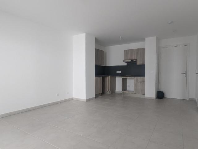 Location Appartement Allée Johny Halliday, Marseille