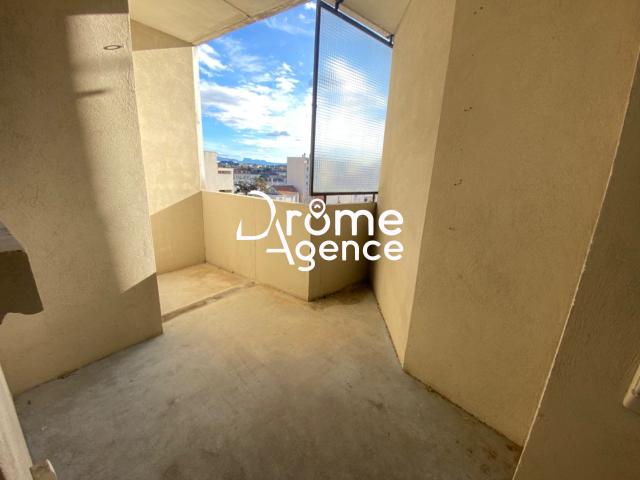 Location Appartement Allée Le Corbusier, Valence
