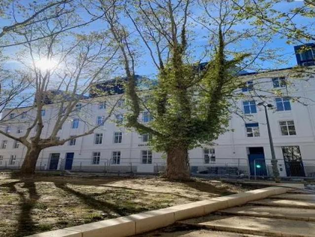 Location Appartement Allée Léonor Fini, Montpellier