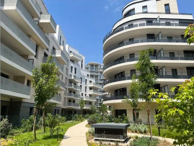 Location Appartement Allée Louise Michel, Colombes