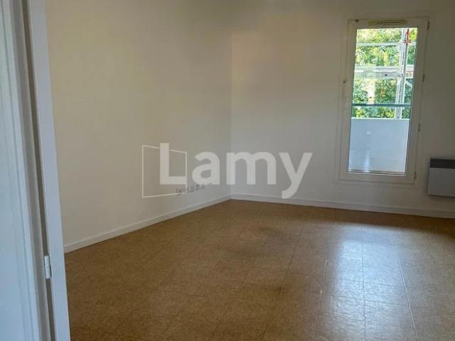 Location Appartement Allée Marcellin Champagnat, Saint Genis Laval