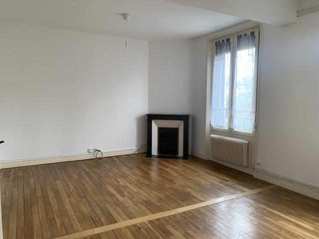 Location Appartement Allée Paul Halary, Reims