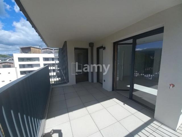 Location Appartement Allée Promenade des Bords du Lac, Aix les Bains