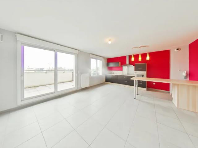 Location Appartement Allée Raymond Mias, Valence