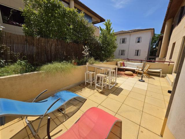 Location Appartement Allée Rufinus, Aix en Provence