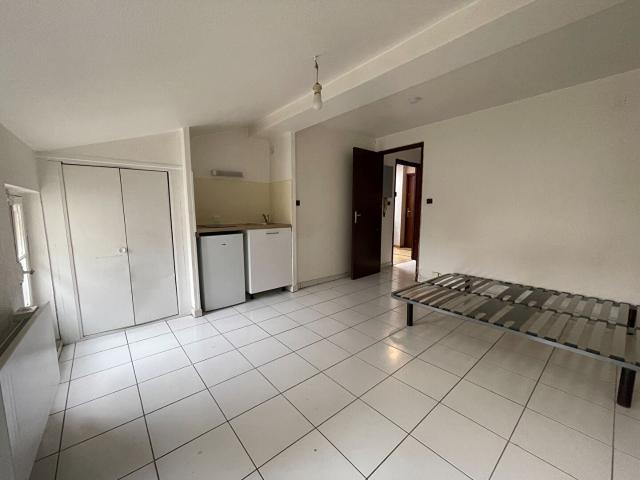 Location Appartement Place Nicolas Bachelier, Toulouse