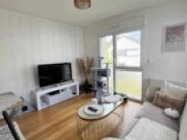 location appartement amiens 3 pièces 70 m2 somme 80000 801 € / mois