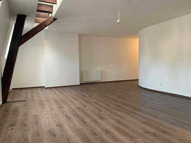 location appartement ancien 70 m² nancy 54000