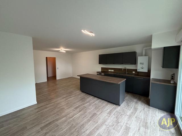 Location appartement Angers: 1 050 € AJP Immobilier Angers