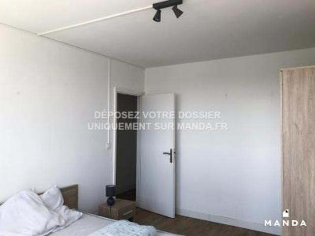 location appartement angers 4 pièces 13 m2 maine et loire 49100 370 € / mois