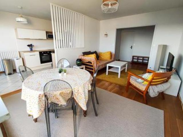 location appartement angers 4 pièces 78 m2 maine et loire 49000 1125 € / mois