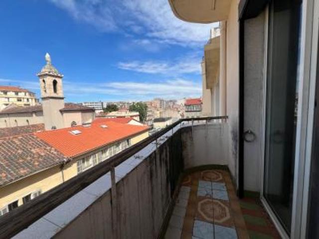 location appartement angle sakakini foch 3 pièces 60 m2 bouches du rhone 13004 800 €