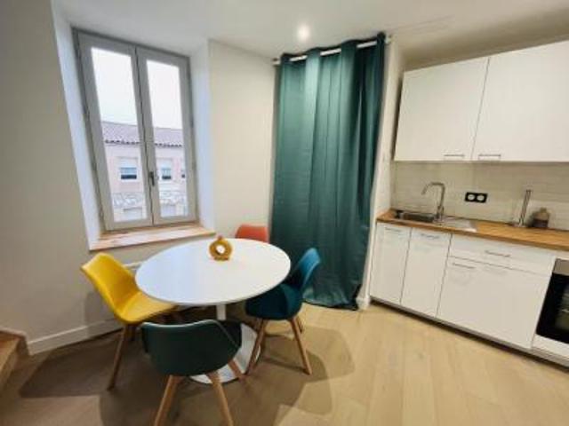 location appartement angouleme 3 pièces 50 m2 charente 16000 738 € / mois