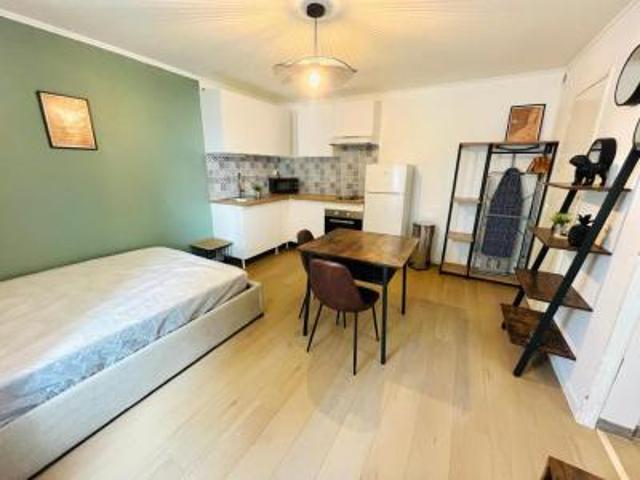 location appartement angouleme 1 pièce 20 m2 charente 16000 459 € / mois