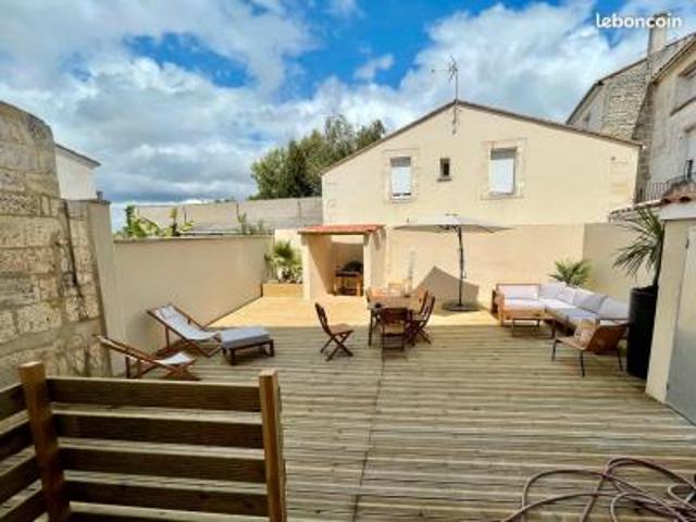 location appartement angouleme 1 pièce 241 m2 charente 16000 529 € / mois