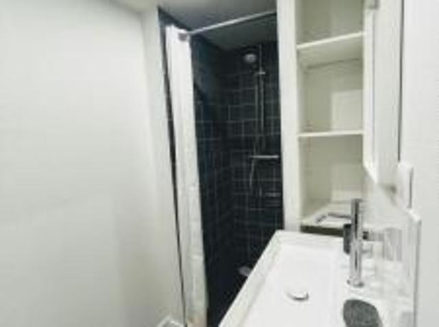location appartement angouleme 1 pièce 31 m2 charente 16000 564 € / mois