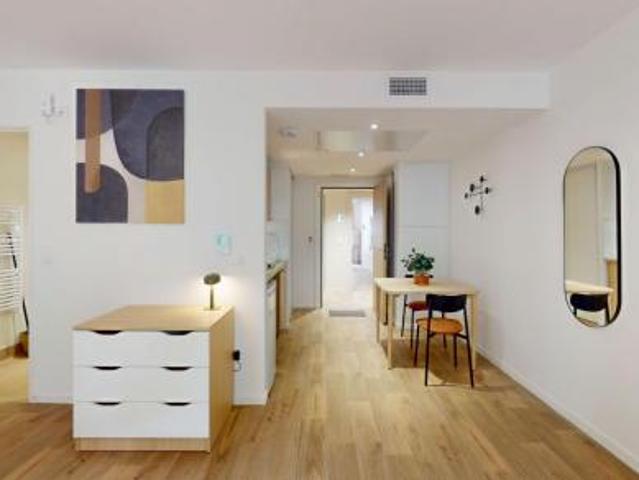 location appartement asnieres sur seine 2 pièces 33 m2 hauts de seine 92600 1275 € / mois