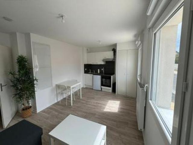 location appartement ares 1 pièce 24 m2 gironde 33740 640 € / mois