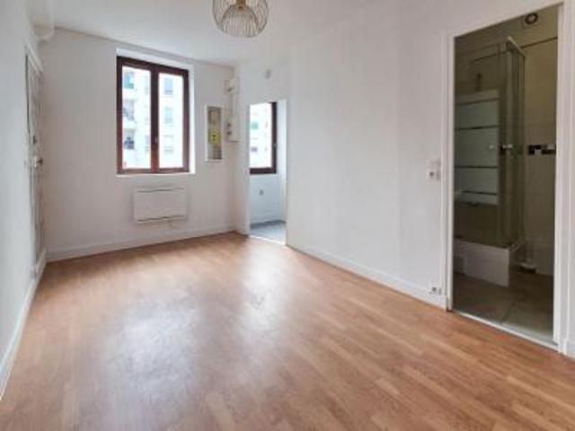 location appartement athis mons 2 pièces 35 m2 essonne 91200 820 € / mois
