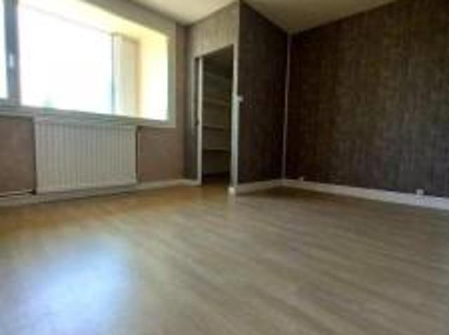 location appartement autun 3 pièces 77 m2 saone et loire 71400 592 € / mois